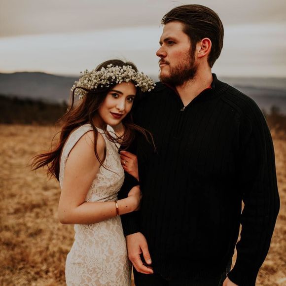 Meet your Posher, Alexis - Picture 1 of 1